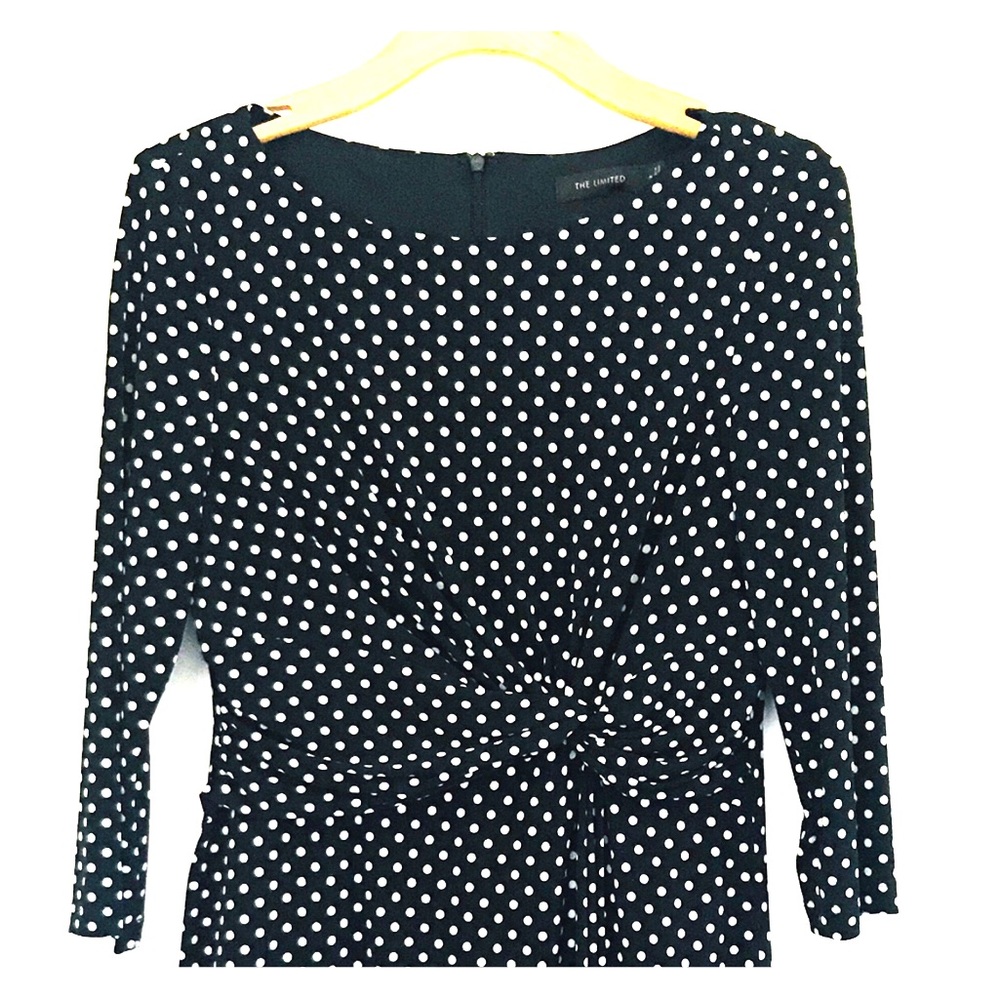 Polka dotted, black and white, super cute dress!